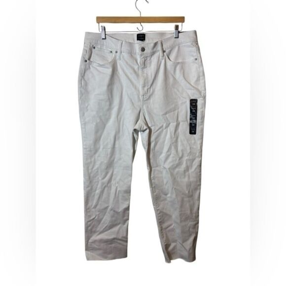 NEW J. CREW Stovepipe White Jeans 34 signature stretch - Picture 1 of 6